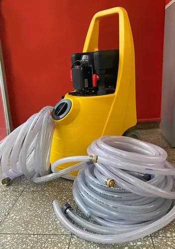 Equipo para limpieza de circuitos de calefacción