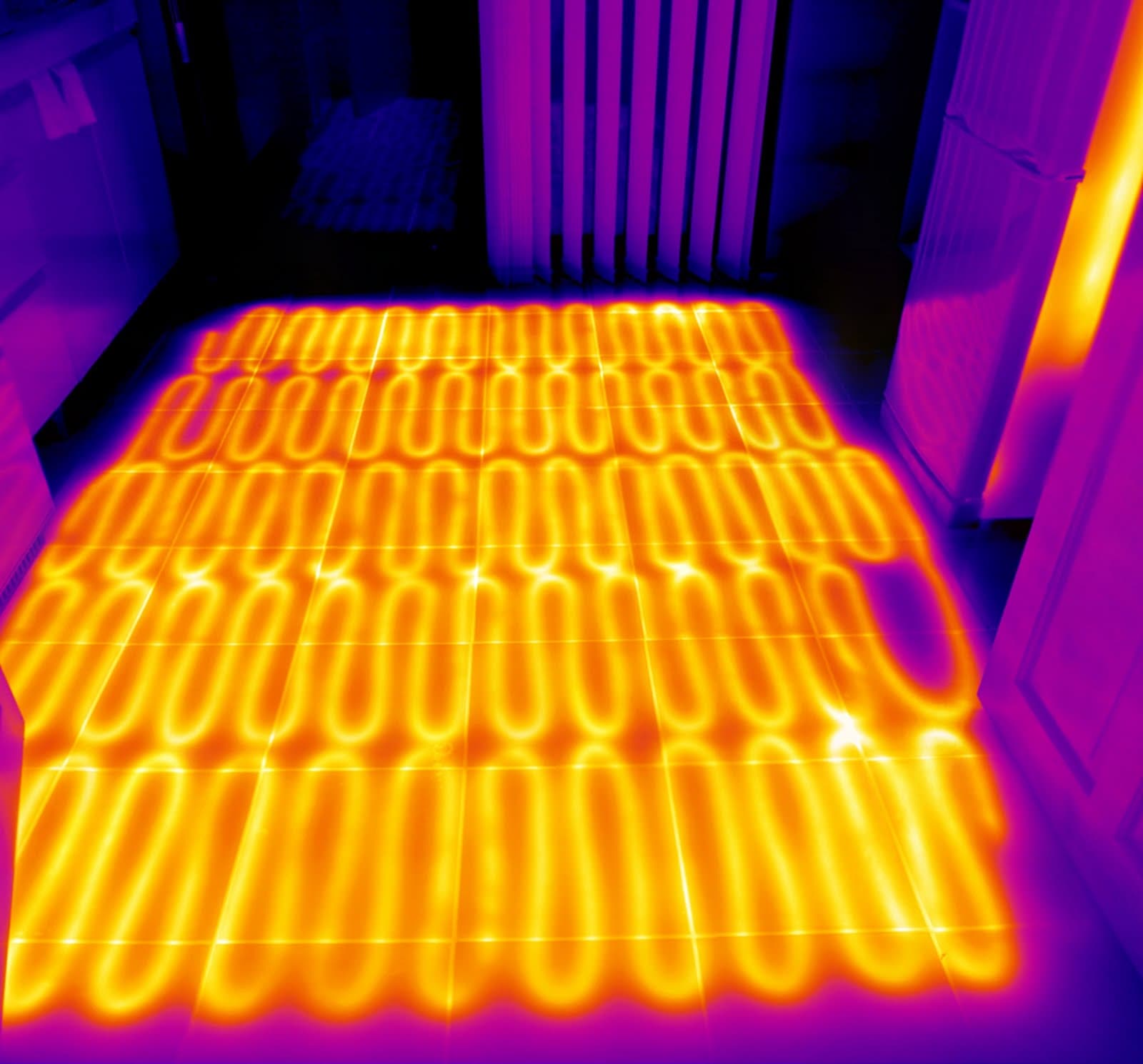Lectura termográfica de un circuito de calefacción